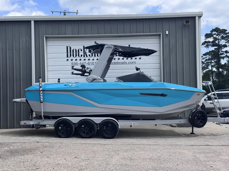 Slide: The Image of Nautique Super Air Nautique G23 2026 - 14