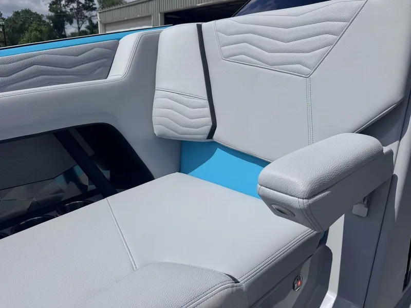 Slide: The Image of Nautique Super Air Nautique G23 2026 - 4