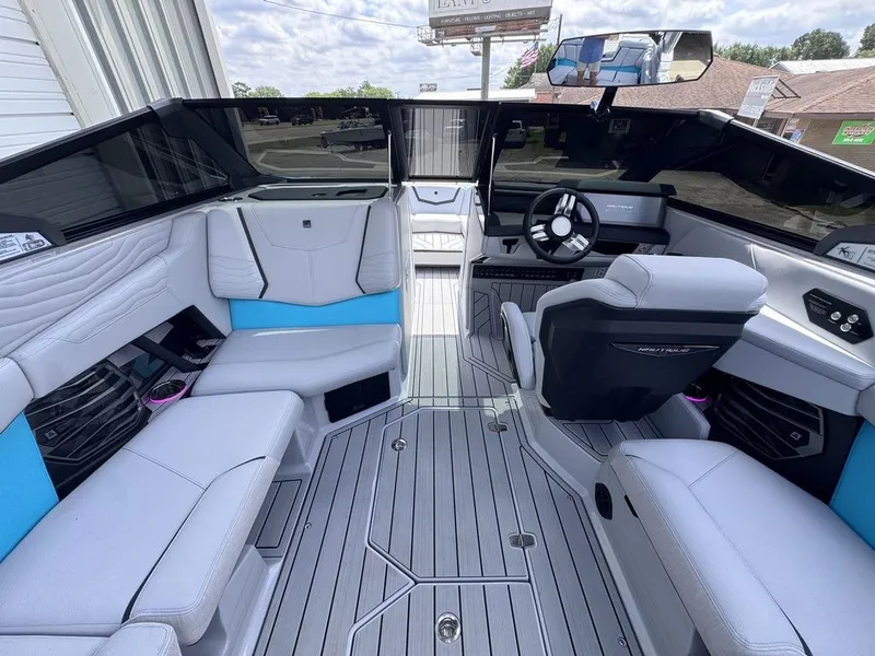 Slide: The Image of Nautique Super Air Nautique G23 2026 - 6