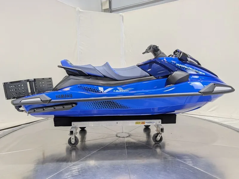 Slide: The Image of Yamaha VX® Limited HO 2026 - 31