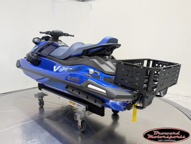 Slide: The Image of Yamaha VX® Limited HO 2026 - 6