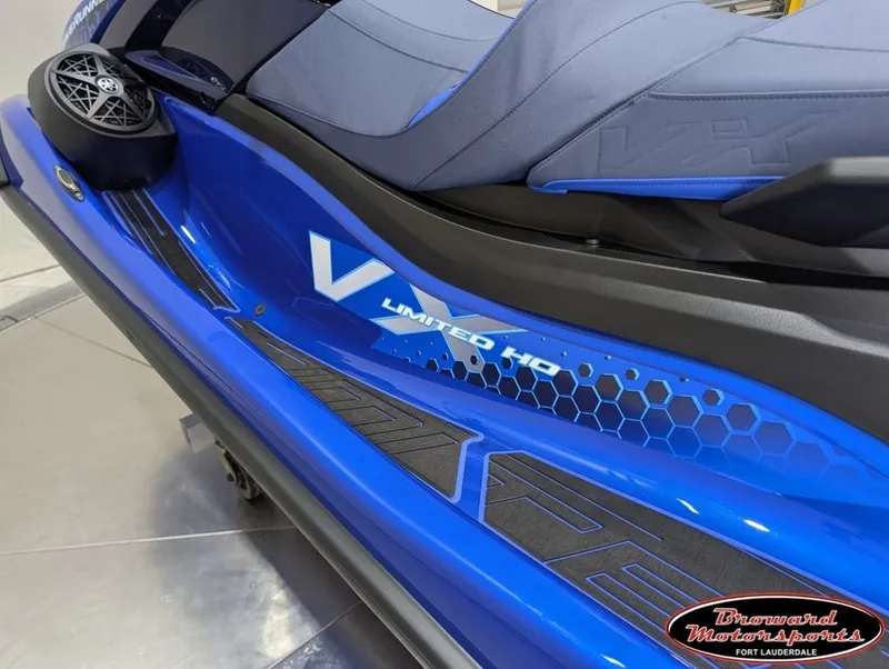 Slide: The Image of Yamaha VX® Limited HO 2026 - 14