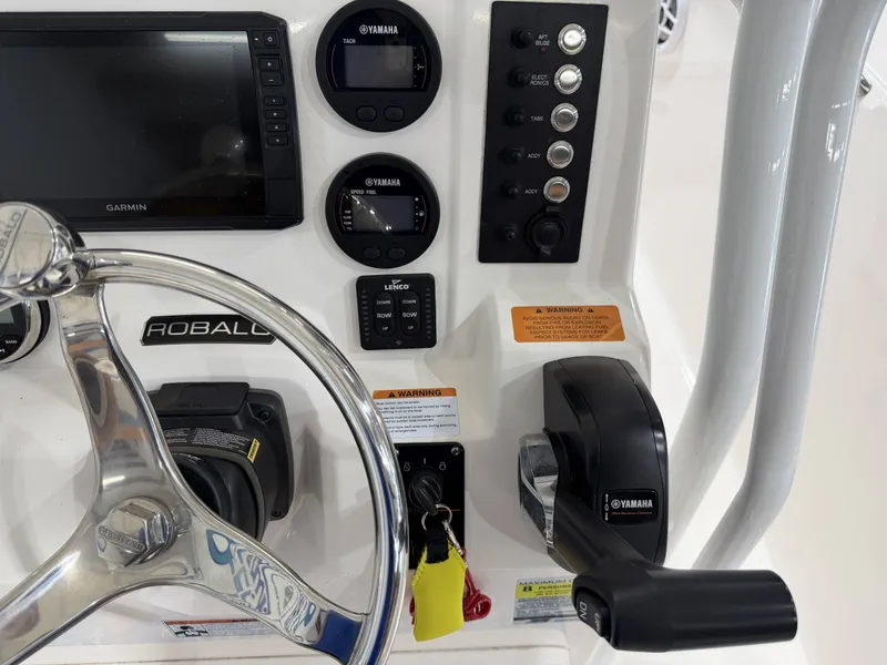Slide: The Image of Robalo R200 Center Console 2022 - 23