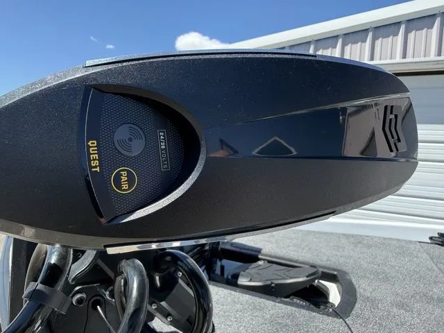 Slide: The Image of Phoenix Bass Boat 721 ZXL 2026 - 9