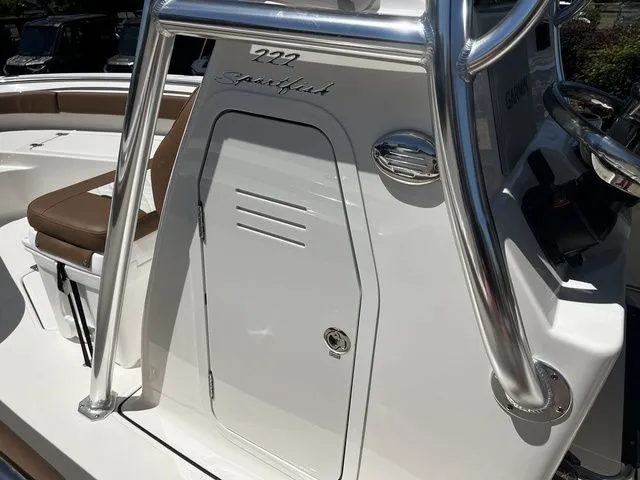 Slide: The Image of Pioneer 222 Sportfish 2026 - 13