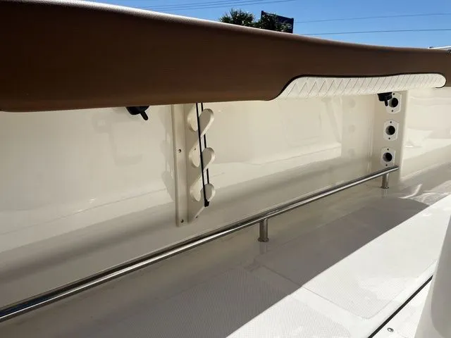 Slide: The Image of Pioneer 222 Sportfish 2026 - 25