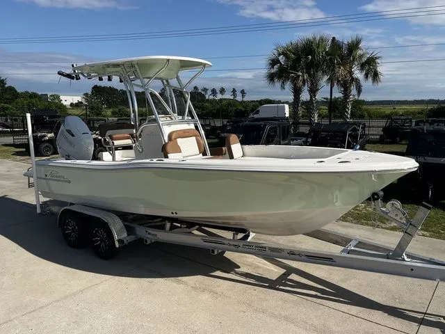 Slide: The Image of Pioneer 220 Bay Sport 2026 - 28