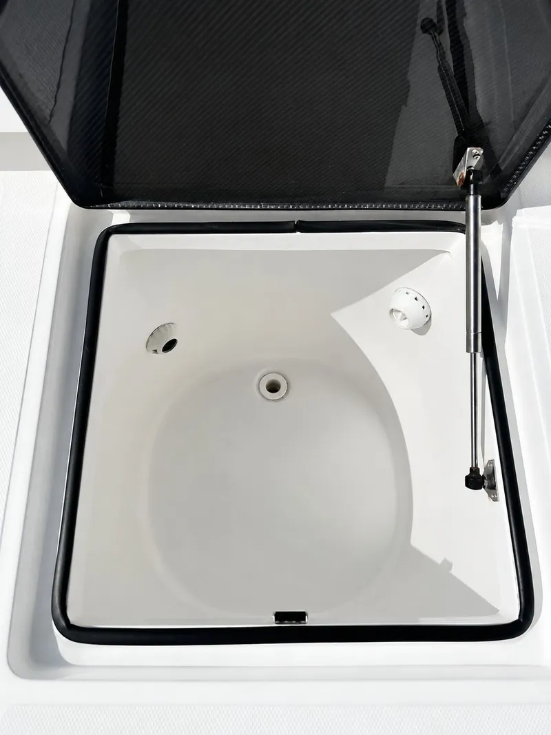 Slide: The Image of 2023 SeaHunter Tournament boat livewell detail view. - 23