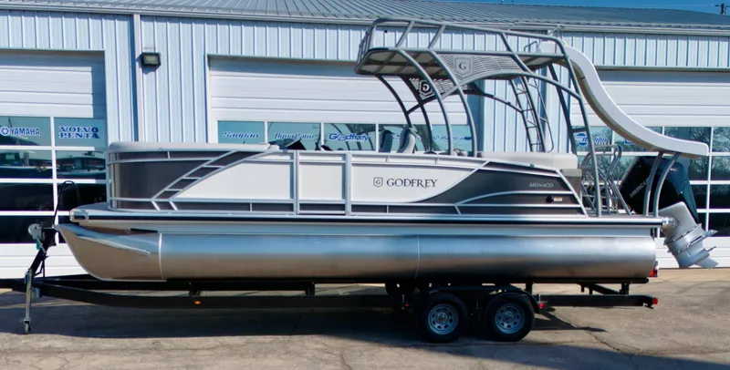 Slide: The Image of Godfrey Monaco 255 SD w/iMPACT PLUS Toon Package 2025 - 6