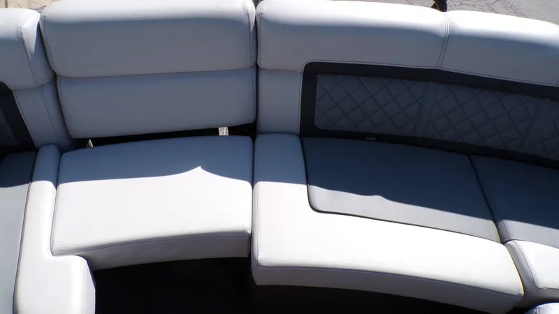 Slide: The Image of Godfrey Aqua Patio 2500 ULC 2021 - 17