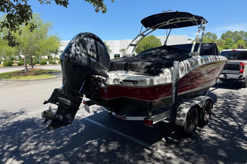Slide: The Image of 2019 Chaparral 21 H2O Sport OB boat with Yamaha outboard motor on trailer. - 4