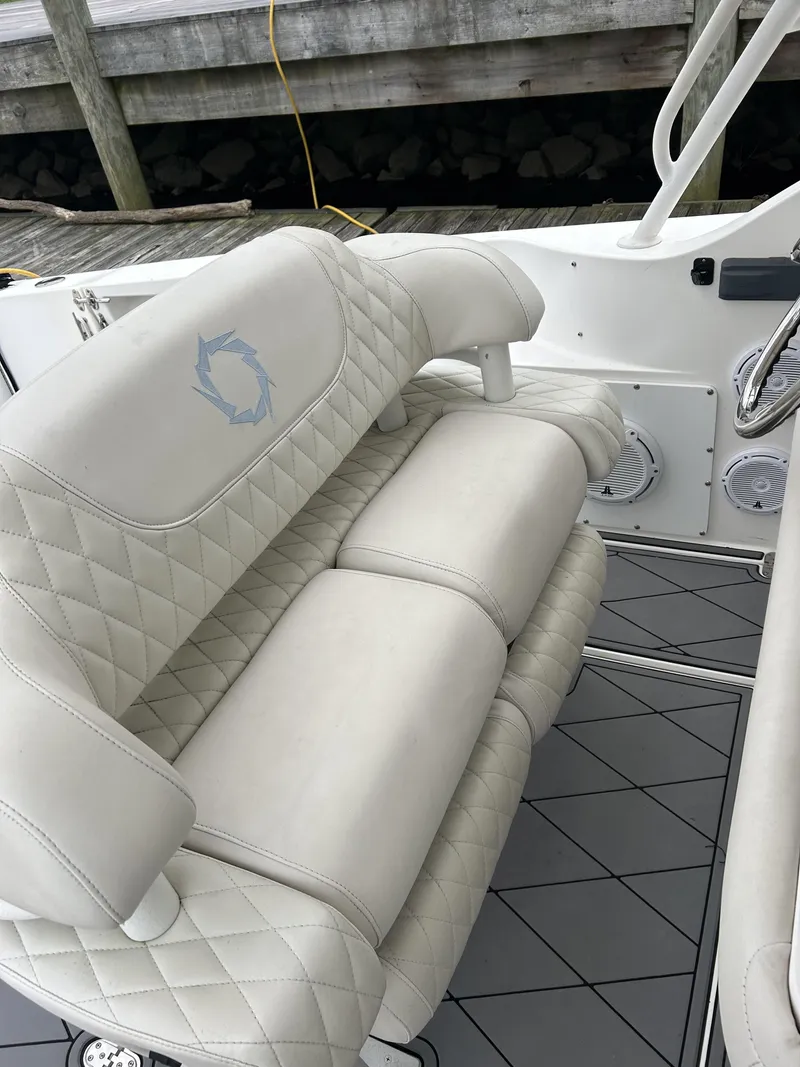 Slide: The Image of Fountain 38 SPORTFISH CRUISER OUTBOARD 2007 - 35