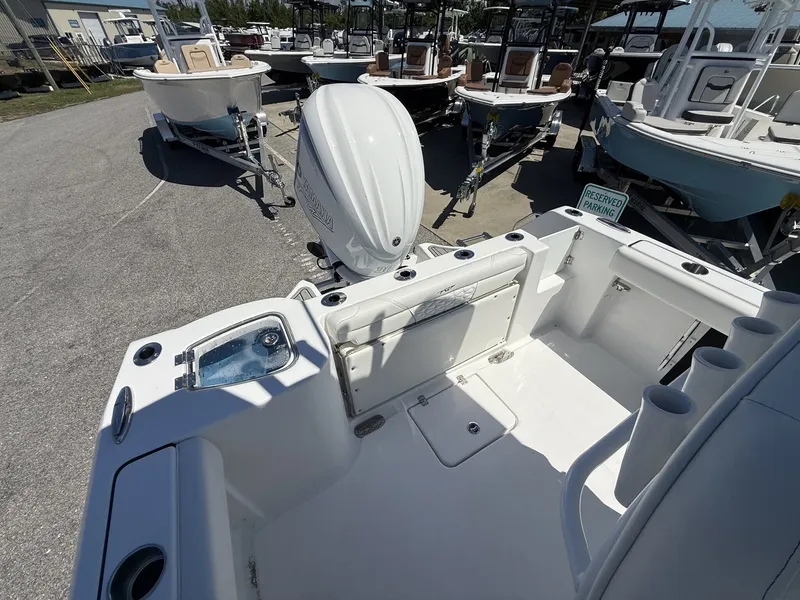 Slide: The Image of Tidewater 232 CC Adventure 2026 - 15