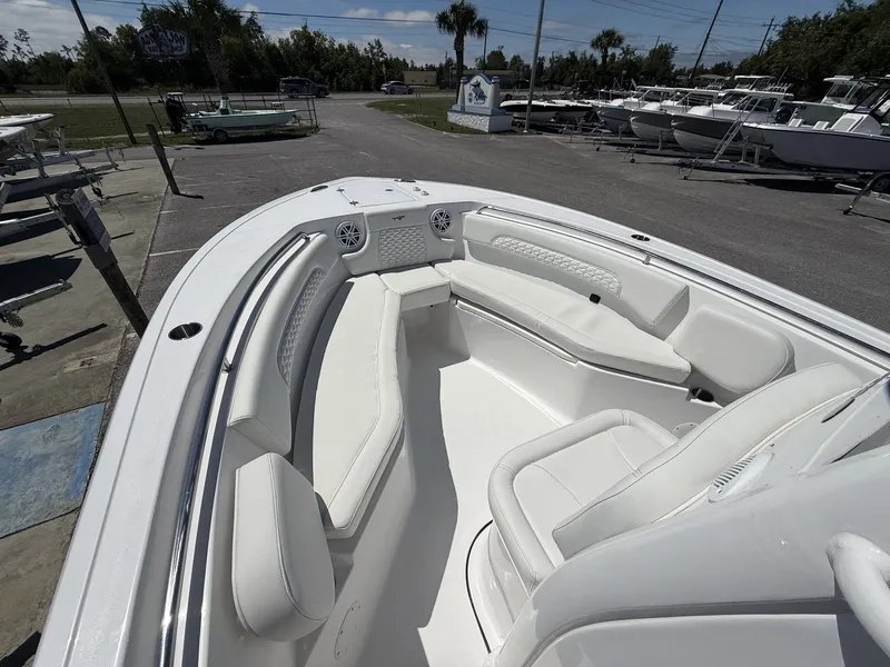 Slide: The Image of Tidewater 232 CC Adventure 2026 - 4
