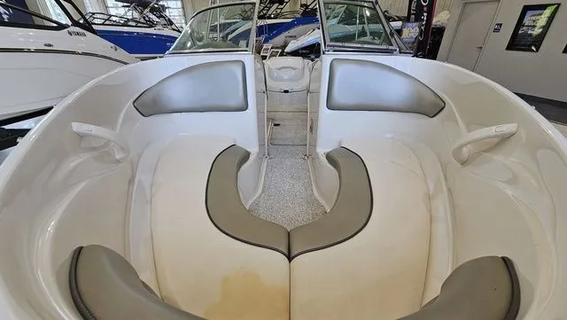 Slide: The Image of Sea Ray 180 Sport 2005 - 16