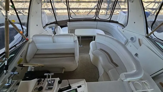 Slide: The Image of Cruisers 3570 Esprit 1996 - 6
