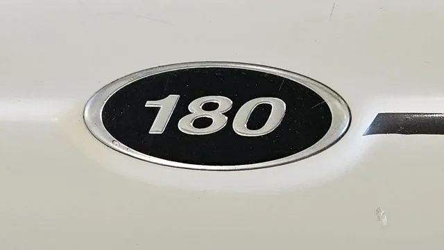 Slide: The Image of Sea Ray 180 Sport 2005 - 19
