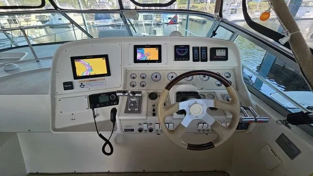 Slide: The Image of Cruisers 3570 Esprit 1996 - 12