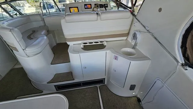 Slide: The Image of Cruisers 3570 Esprit 1996 - 9