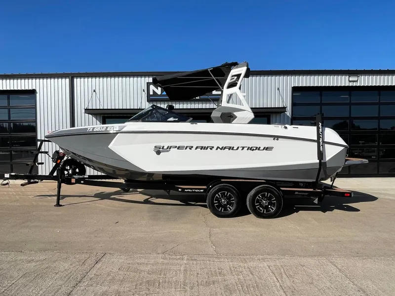 Slide: The Image of Nautique G23 2019 - 2