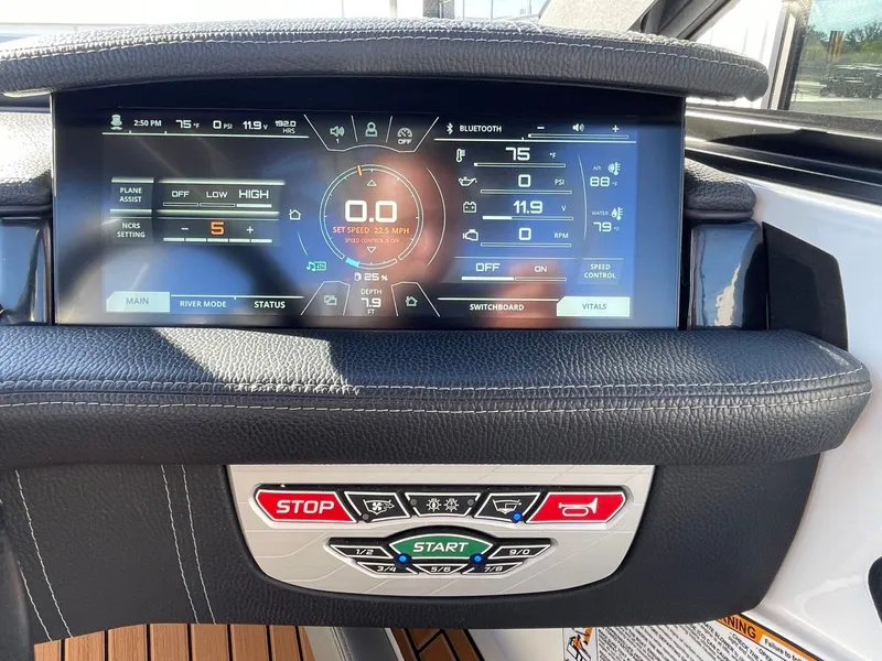 Slide: The Image of Nautique G23 2019 - 33