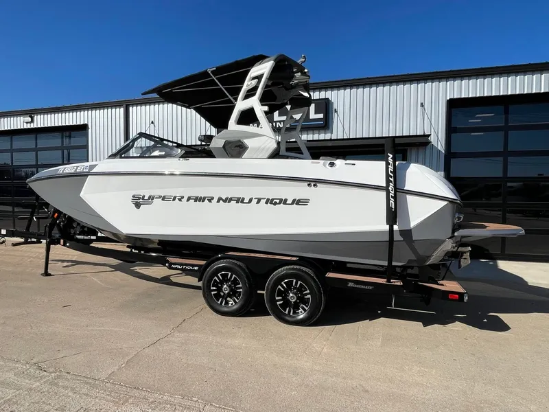 Slide: The Image of Nautique G23 2019 - 4