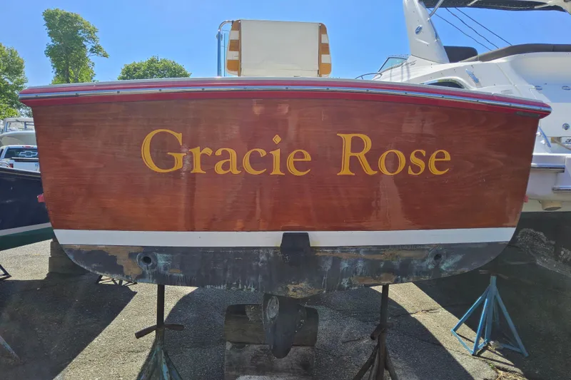 Slide: The Image of Wooden boat "Gracie Rose" by Grey Barn Boatworks, North Shore 22, 2010 model. - 5