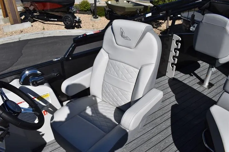 Slide: The Image of Captain's chair on 2026 Lowe SF 232 WT Sport Fish boat, featuring sleek design and comfortable seating. - 27