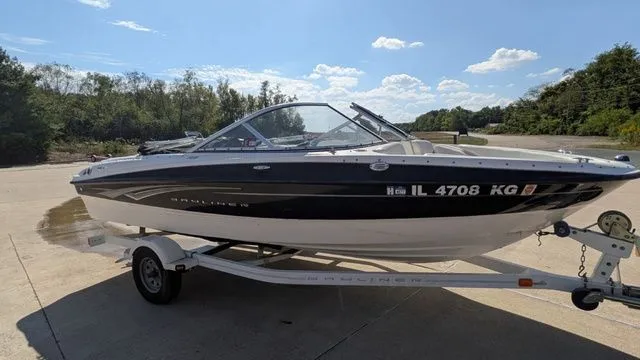 Slide: The Image of Bayliner 185 Bowrider 2008 - 11