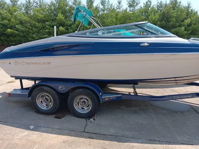 Slide: The Image of Crownline Boats 21 SS 2012 - 4