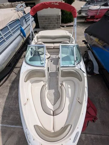Slide: The Image of Sea Ray 180 Sport 2005 - 15