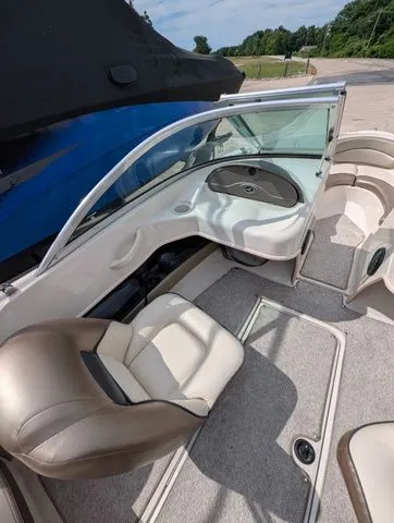Slide: The Image of Sea Ray 180 Sport 2005 - 18