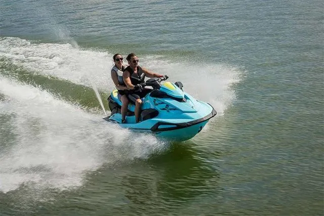 Slide: The Image of Yamaha WaveRunner VX 2025 - 4