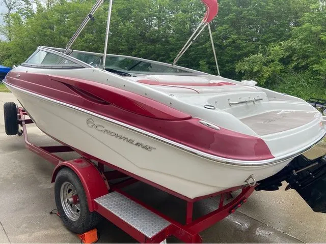Slide: The Image of Crownline Boats BOWRIDER 21 SS 2013 - 23