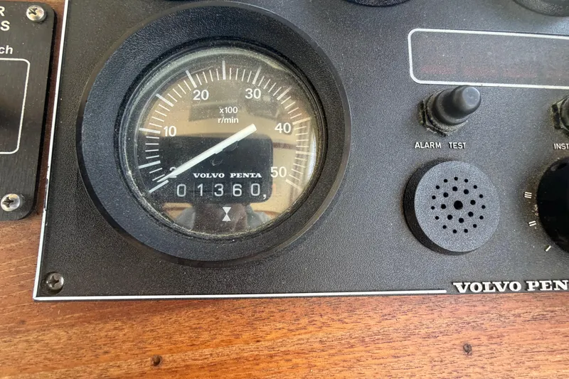 Slide: The Image of Volvo Penta gauge on 1990 Cape Dory 28 Flybridge, showing 1360 hours. - 7