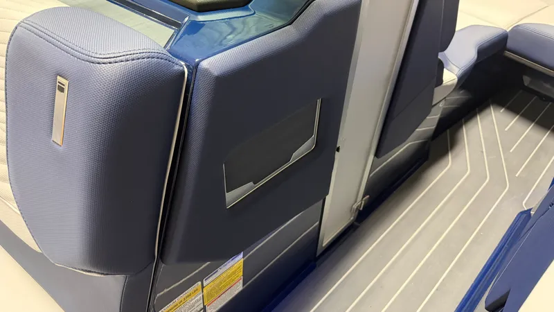 Slide: The Image of MasterCraft XT23 2027 - 75