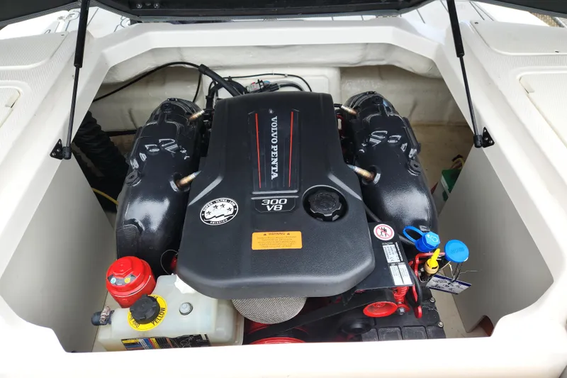 Slide: The Image of Volvo Penta engine in 2021 Chaparral 23 SSi boat, showcasing powerful V8 design. - 5
