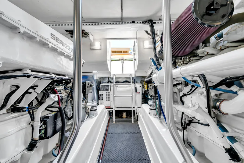 Slide: The Image of Ocean 50 Convertible 2004 - 106