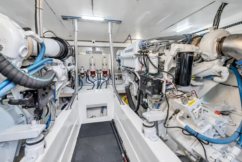 Slide: The Image of Ocean 50 Convertible 2004 - 98