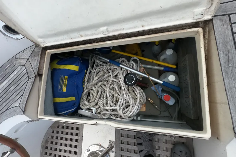 Slide: The Image of Storage compartment on 1986 Ta Shing Baba 40 sailboat with ropes and equipment. - 39