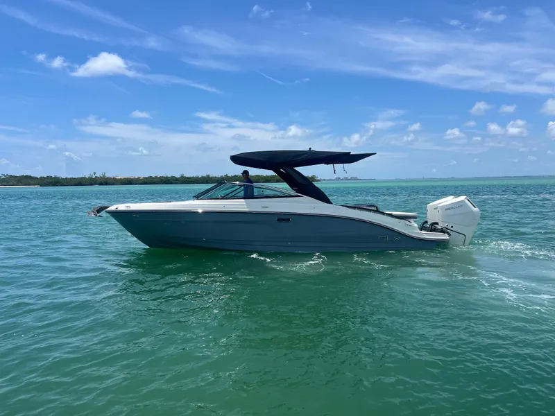 Slide: The Image of Sea Ray SLX 280 Outboard 2026 - 0