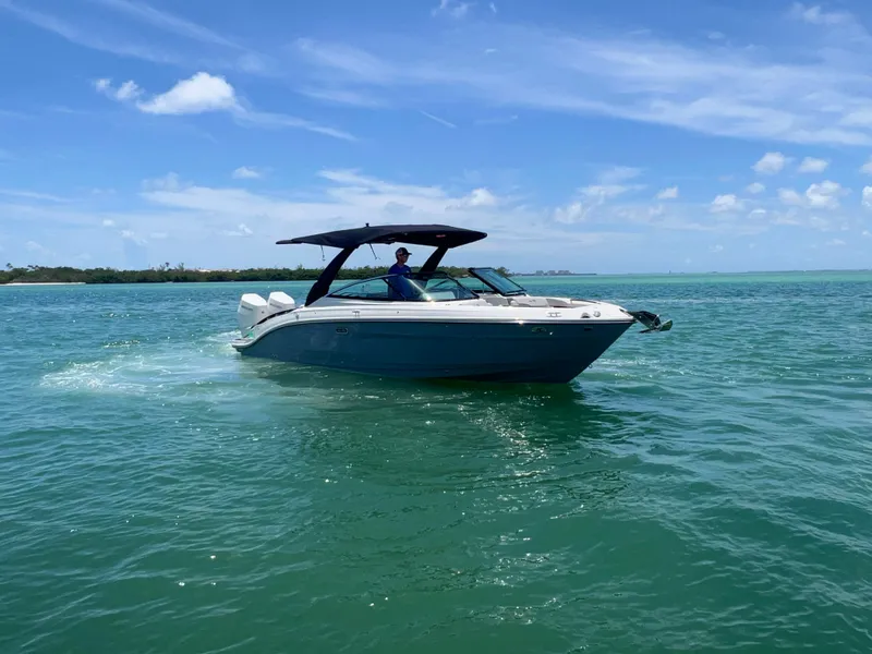 Slide: The Image of Sea Ray SLX 280 Outboard 2026 - 9