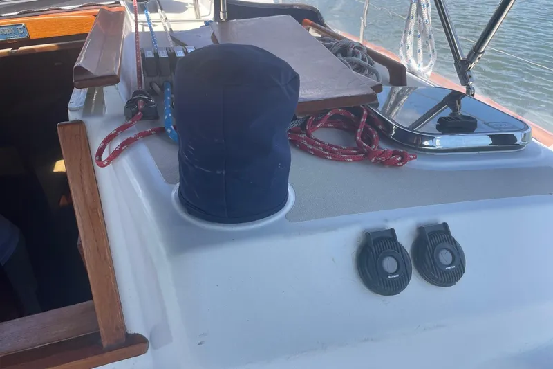 Slide: The Image of Deck of 2001 Tartan 3700 sailboat with ropes and equipment. - 24