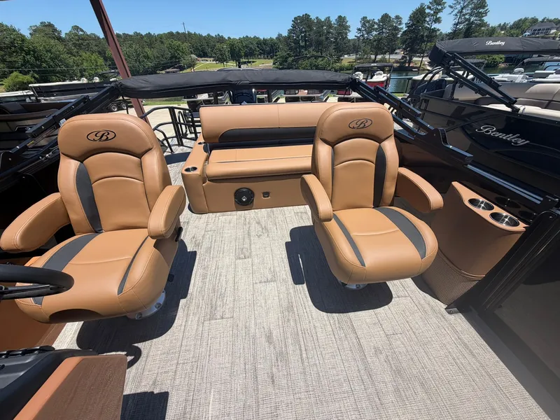 Slide: The Image of Interior of 2026 Bentley Pontoons Legacy 223 Swingback with luxurious seating. - 5