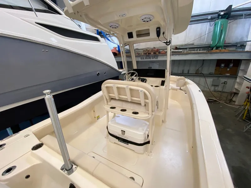 Slide: The Image of Interior view of 2026 Scout 220 XSF boat. - 5