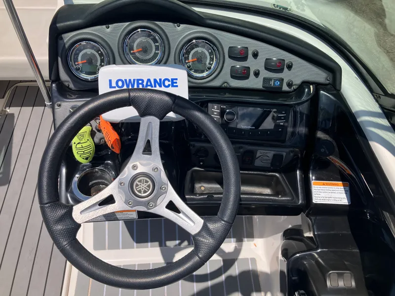 Slide: The Image of Yamaha 212X 2016 boat dashboard with Lowrance system. - 13