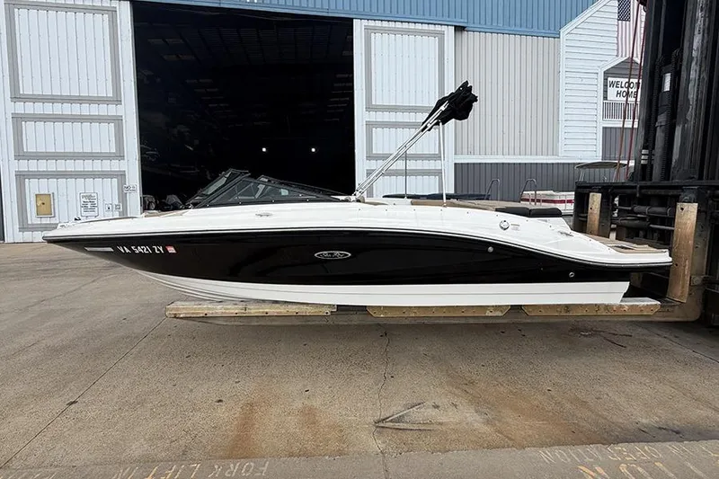 The Image of Sea Ray SPX 210 2021 - undefined