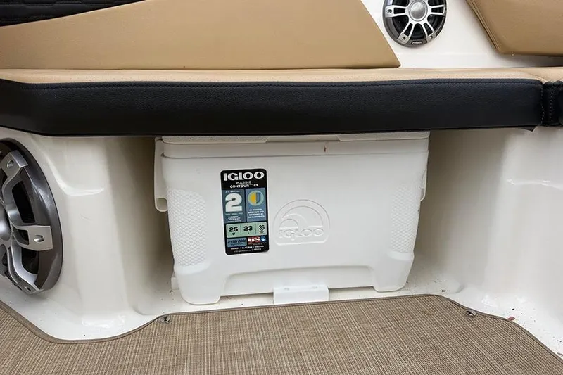 Slide: The Image of Igloo cooler stored under seat on 2021 Sea Ray SPX 210 boat. - 15
