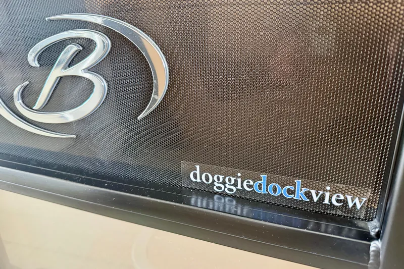 Slide: The Image of Close-up of Barletta Lusso 23U 2023 logo with "doggiedockview" text. - 47
