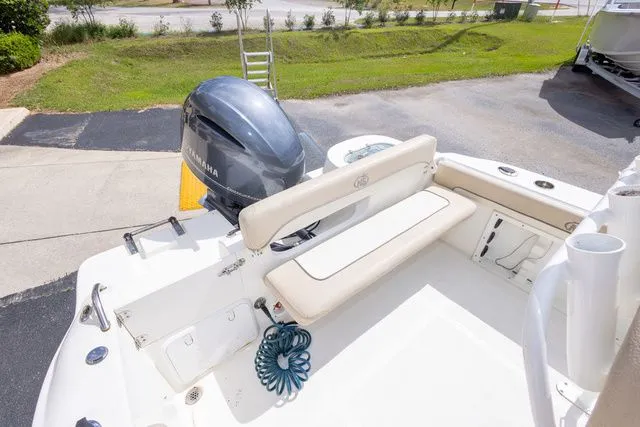 Slide: The Image of NauticStar 22 XS 2018 - 14